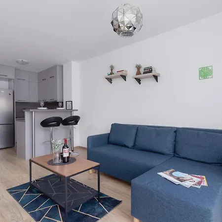 アパート Family With Parking & Terrace By Renters