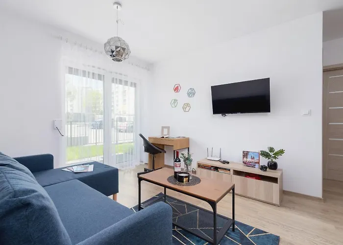 Family With Parking & Terrace By Renters *